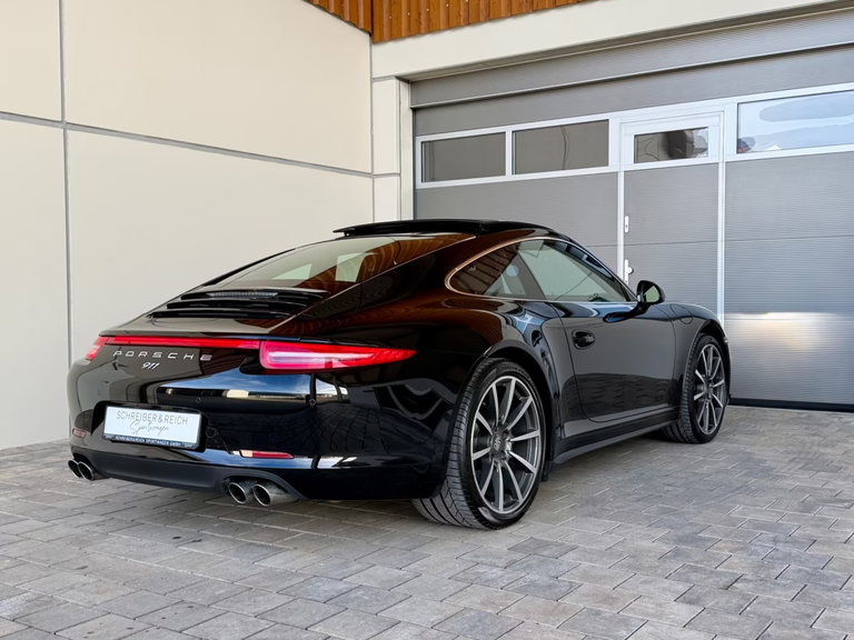 Porsche 991 Carrera 4