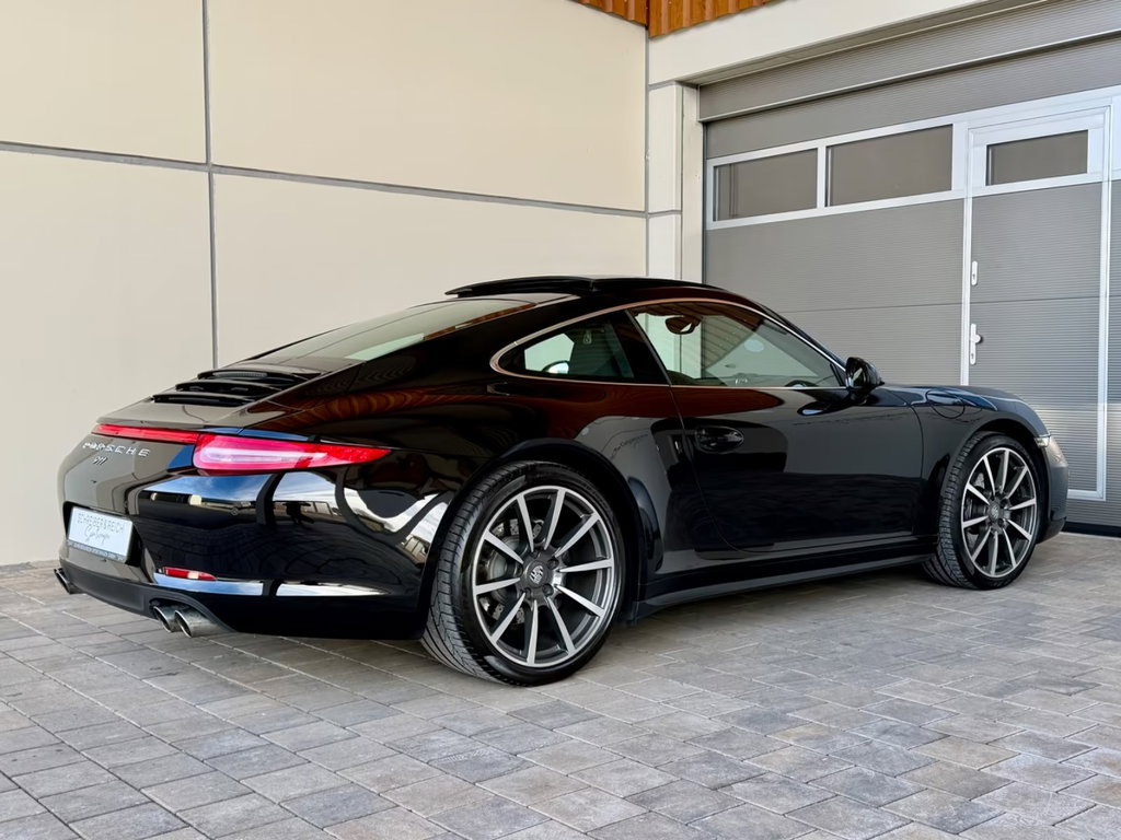 Porsche 991 Carrera 4