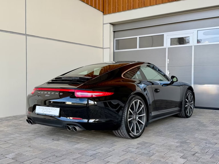 Porsche 991 Carrera 4