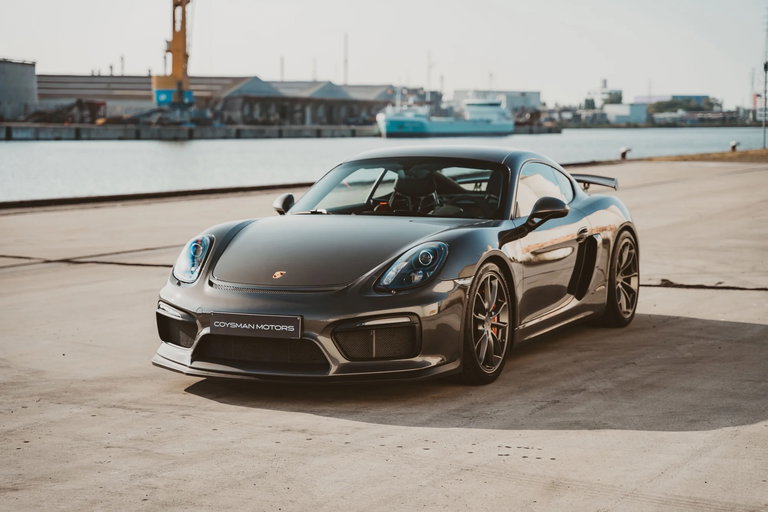 Porsche 981 Cayman GT4