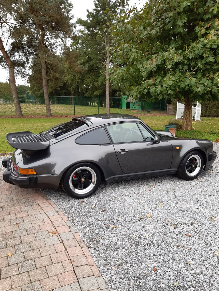 Porsche 911 Turbo 5 Gang
