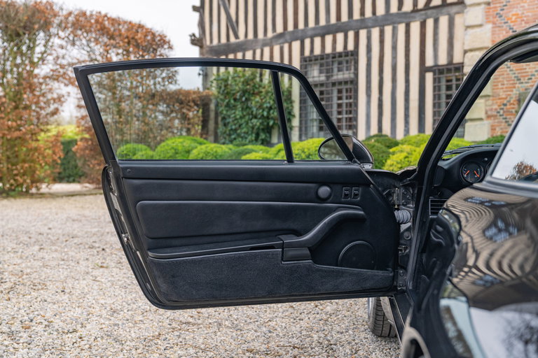 Porsche 993 Carrera 4