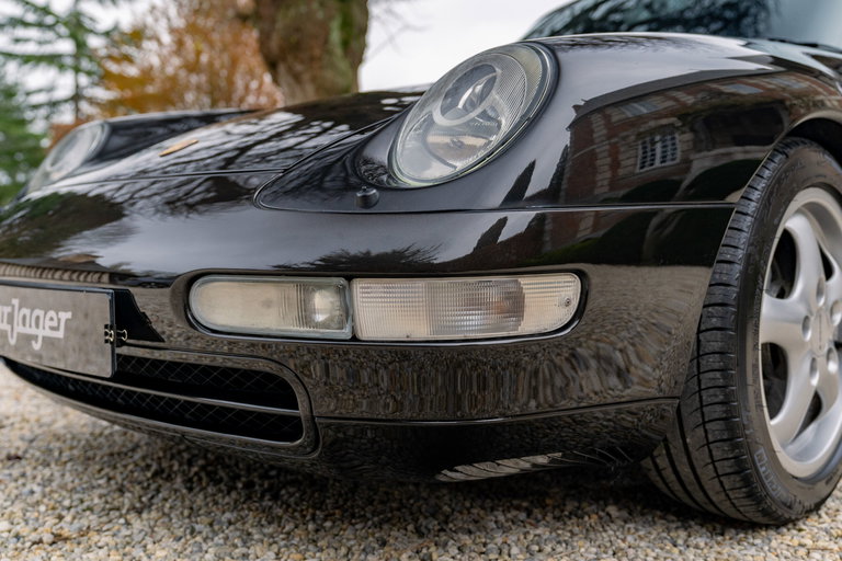 Porsche 993 Carrera 4