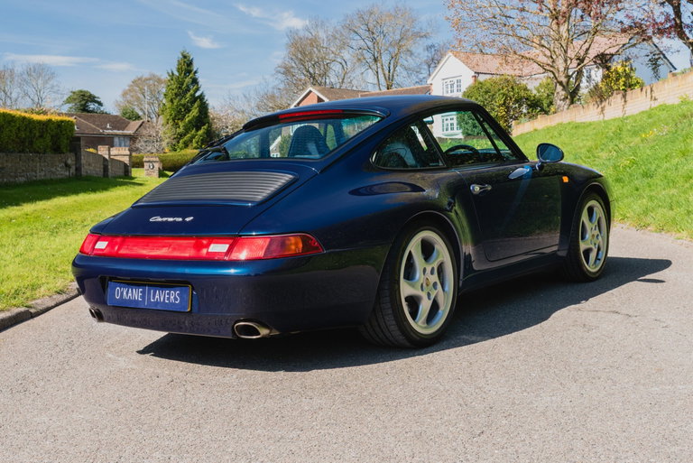 Porsche 993 Carrera 4
