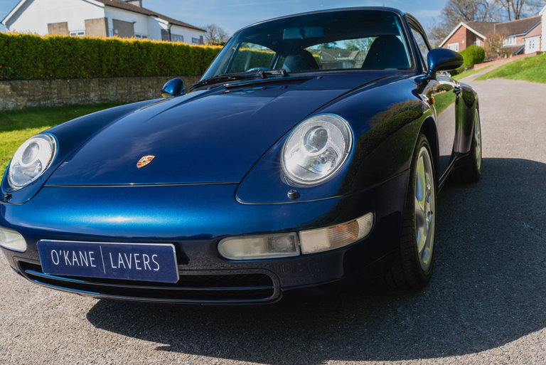 Porsche 993 Carrera 4