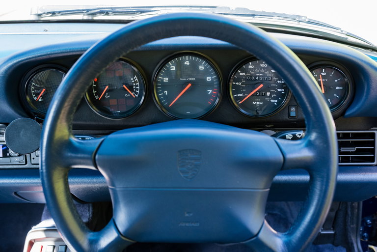 Porsche 993 Carrera 4