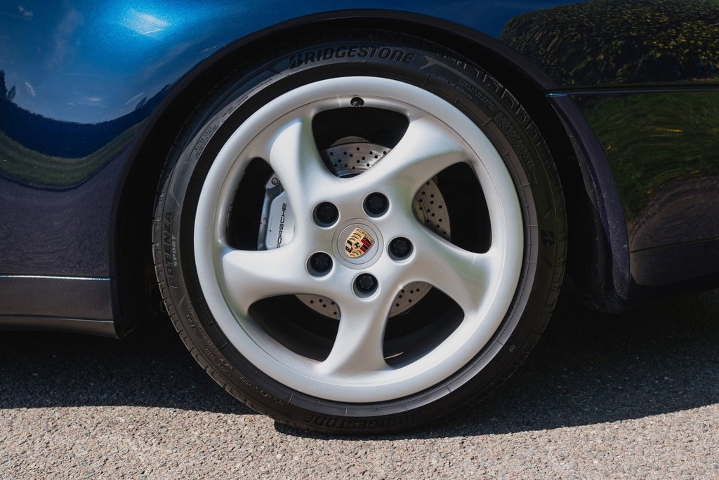 Porsche 993 Carrera 4