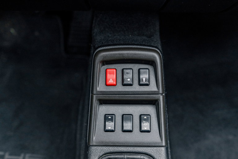 Porsche 993 Carrera 4
