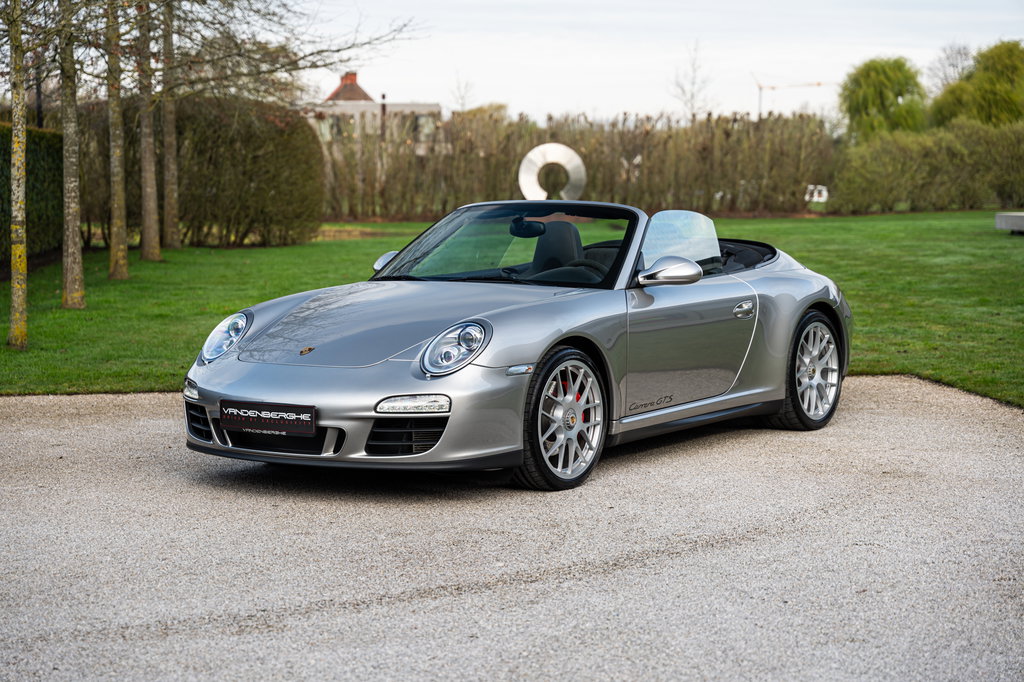 Porsche 997.2 Carrera GTS