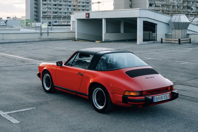 Porsche 911 Carrera 3.2 (US)