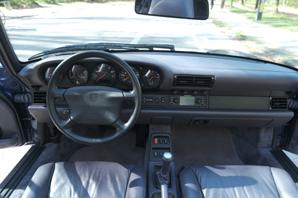 Porsche 993 Carrera 4