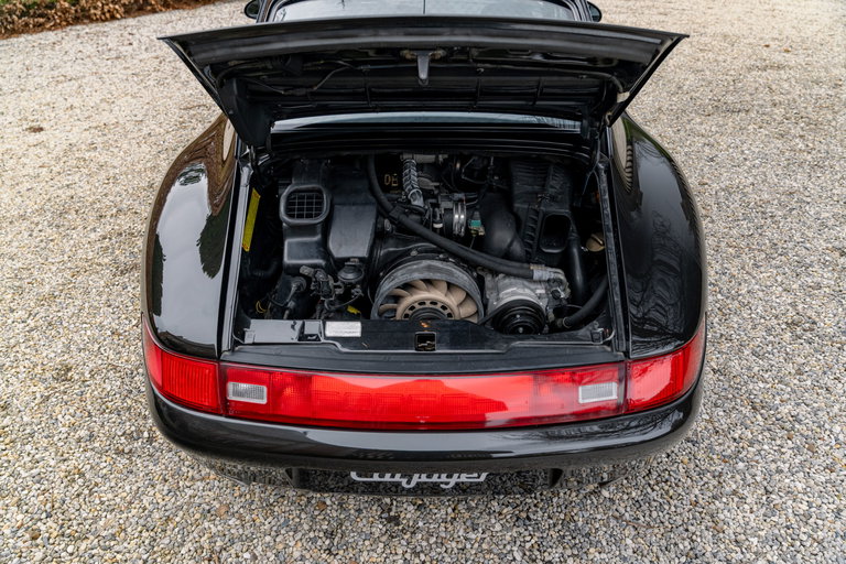 Porsche 993 Carrera 4