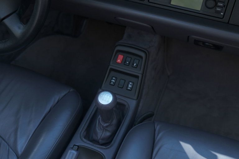 Porsche 993 Carrera 4