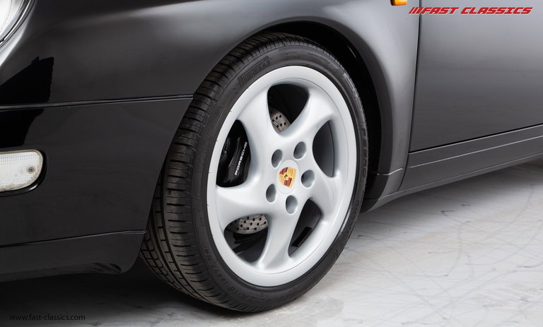 Porsche 993 Carrera 4