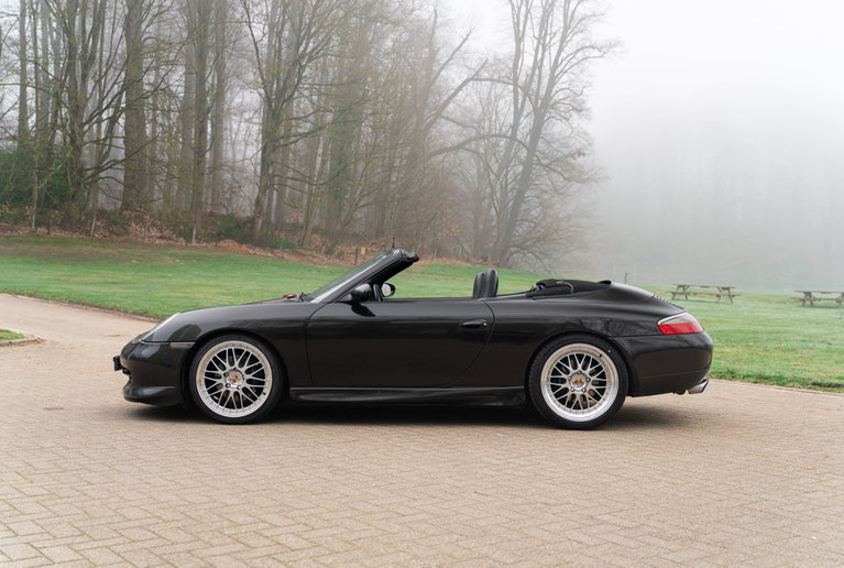 Porsche 996 Carrera