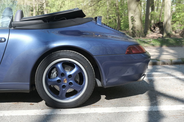Porsche 993 Carrera 4