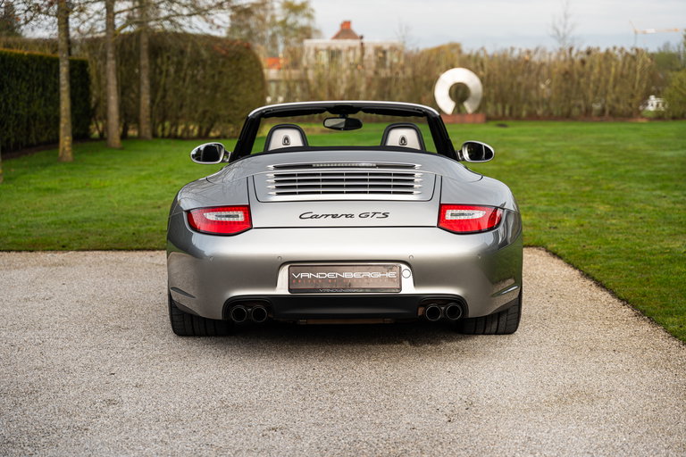 Porsche 997.2 Carrera GTS