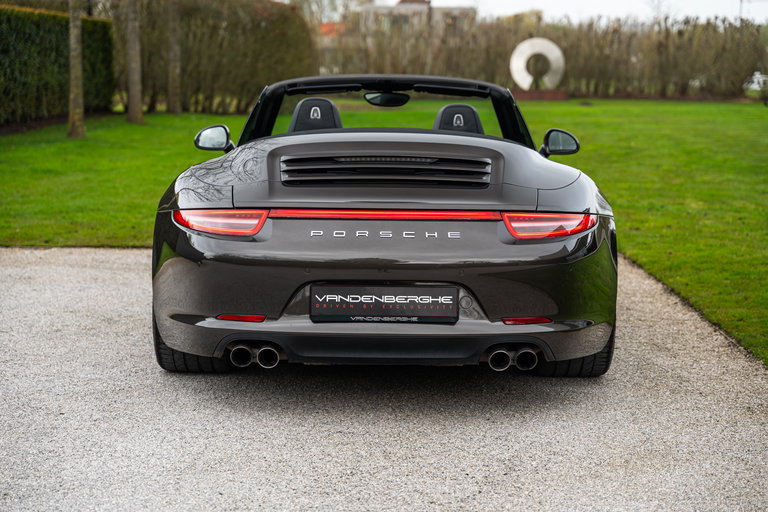 Porsche 991 Carrera 4