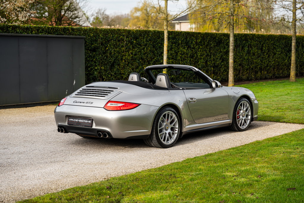 Porsche 997.2 Carrera GTS