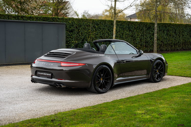 Porsche 991 Carrera 4