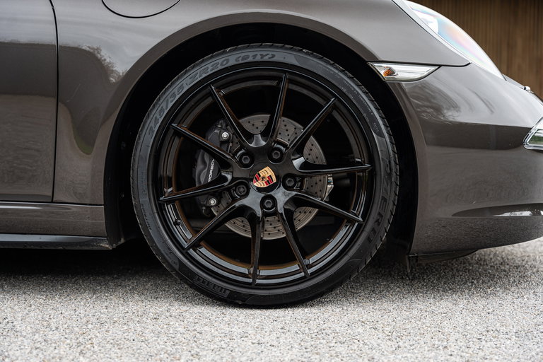 Porsche 991 Carrera 4