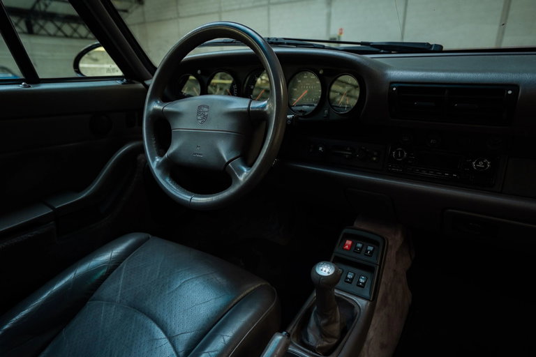 Porsche 993 Carrera 4S