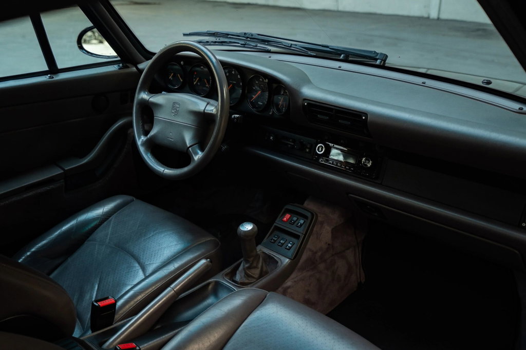 Porsche 993 Carrera 4S