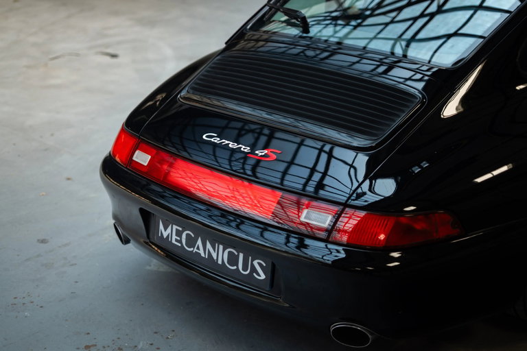 Porsche 993 Carrera 4S