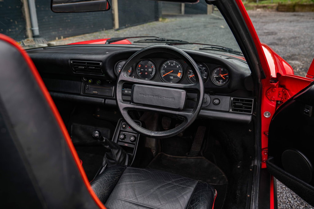 Porsche 911 Carrera 3.2 Supersport
