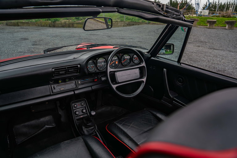 Porsche 911 Carrera 3.2 Supersport