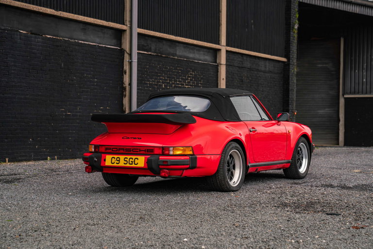 Porsche 911 Carrera 3.2 Supersport