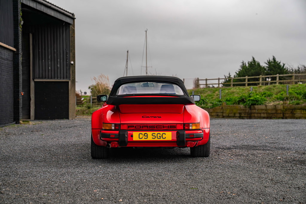 Porsche 911 Carrera 3.2 Supersport