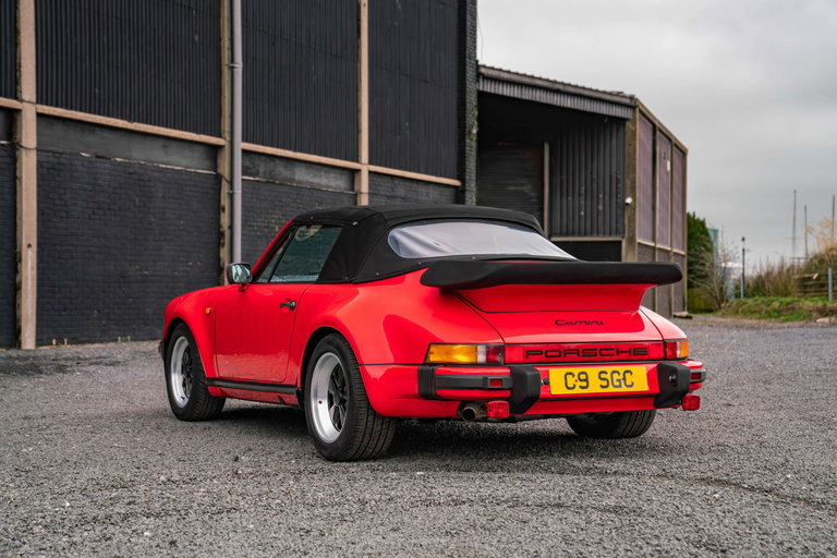 Porsche 911 Carrera 3.2 Supersport