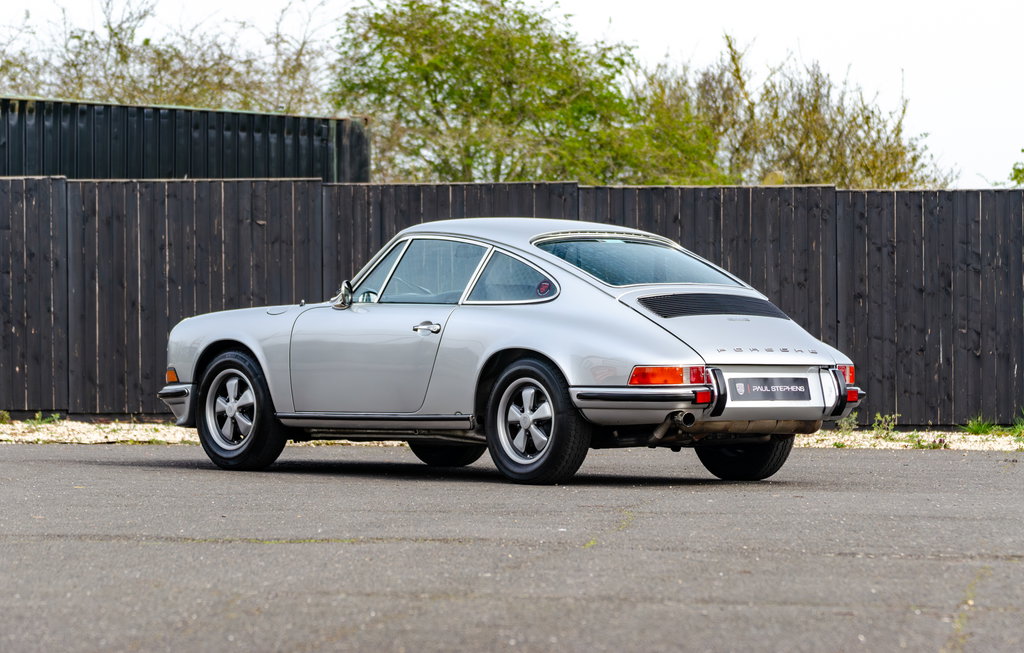 Porsche 911 E