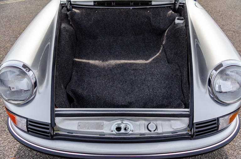 Porsche 911 E