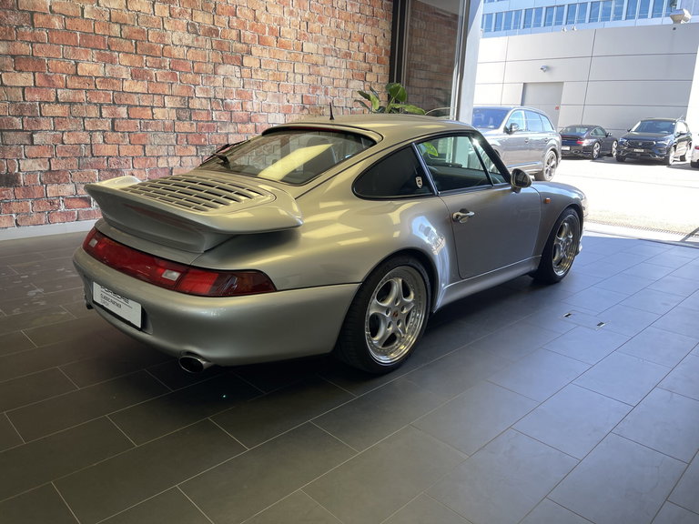 Porsche 993 Carrera 4S