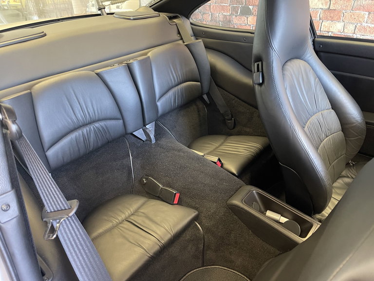 Porsche 993 Carrera 4S