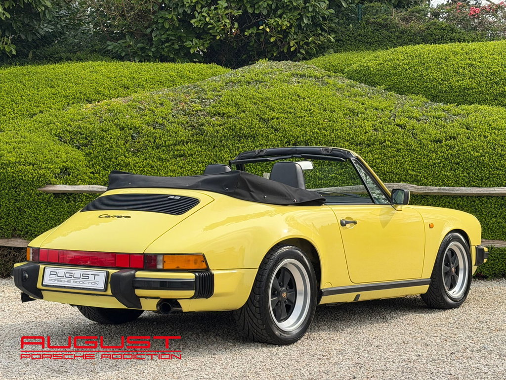 Porsche 911 Carrera 3.2