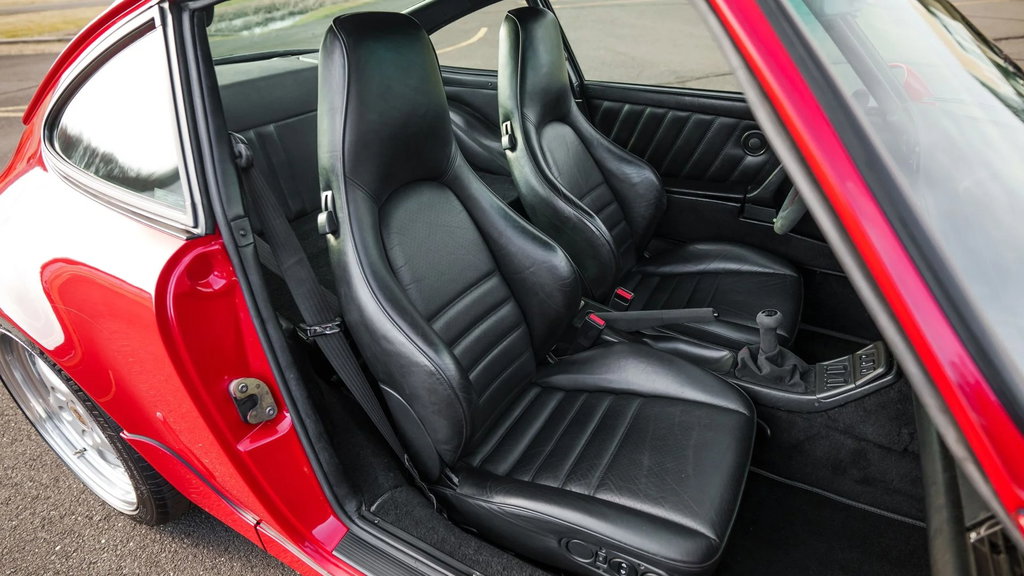 Porsche 964 Carrera 4