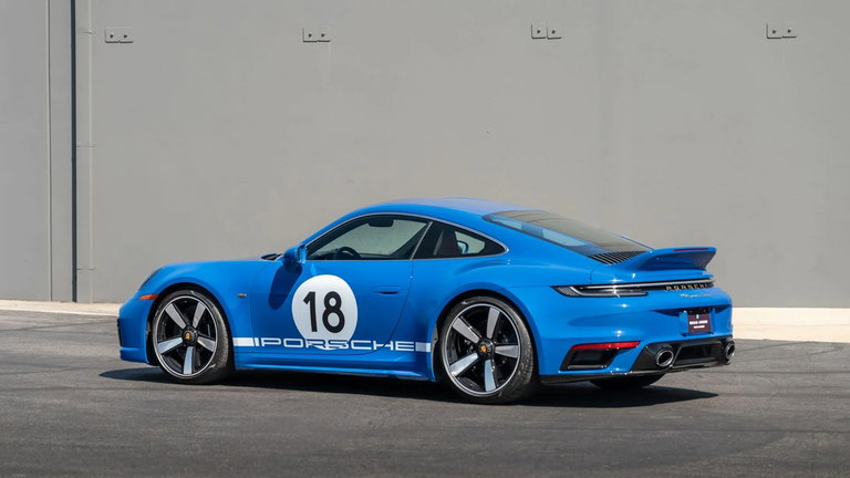 Porsche 992 Sport Classic