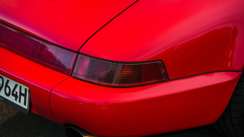 Porsche 964 Carrera 4