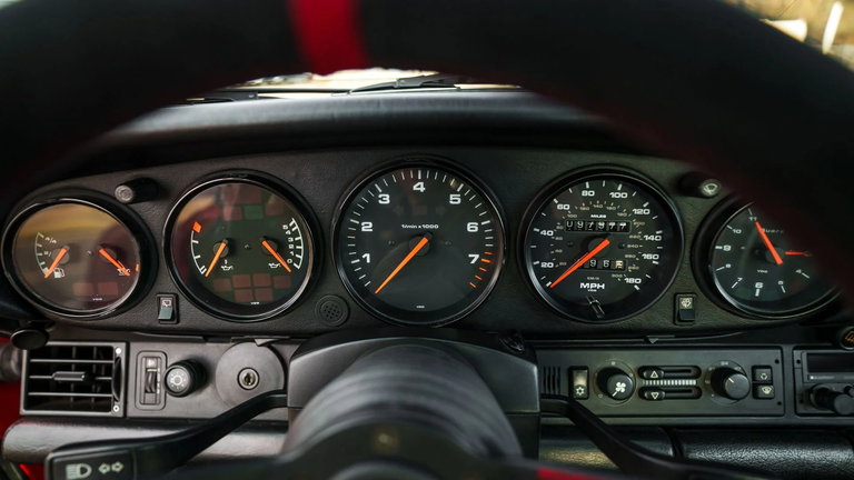 Porsche 964 Carrera 4