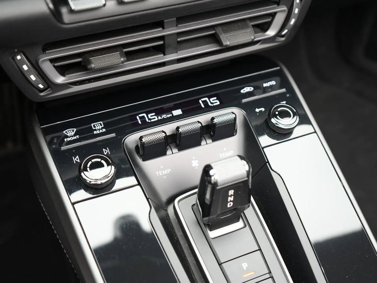 Porsche 992 Targa 4S