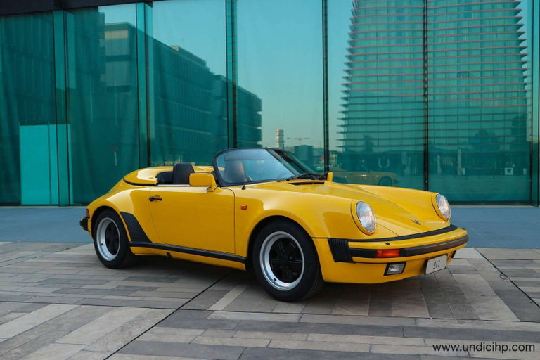 Porsche 911 Carrera 3.2 Speedster