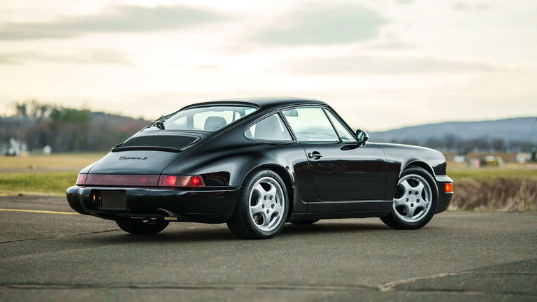 Porsche 964 Carrera 2
