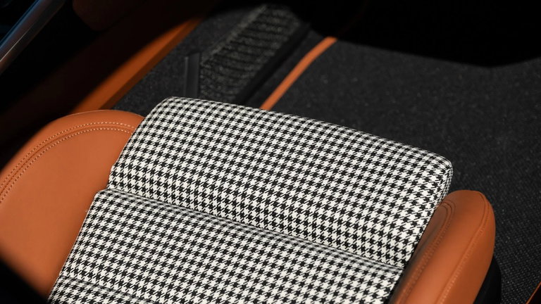 Porsche 992 Sport Classic