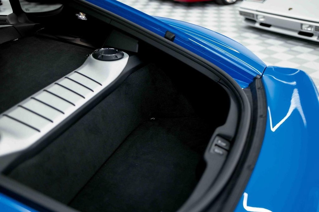 Porsche 718 Cayman GT4