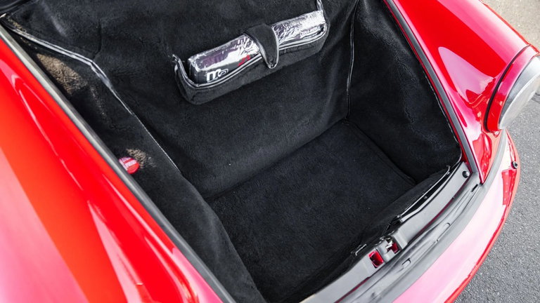 Porsche 964 Carrera 4