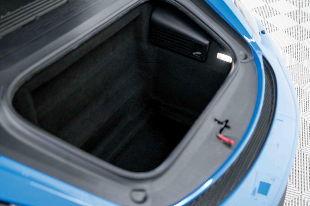 Porsche 718 Cayman GT4