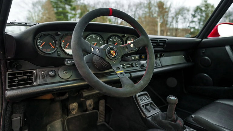 Porsche 964 Carrera 4